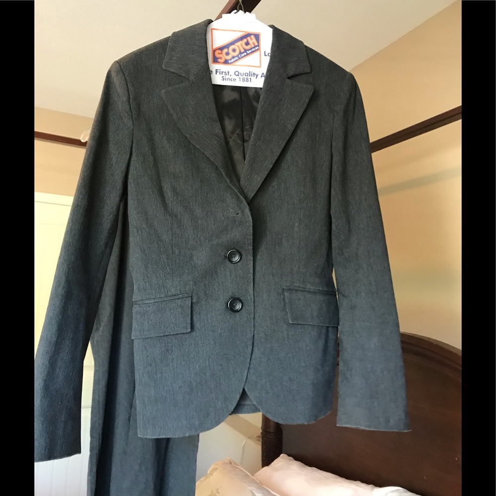 GUC blazer and trouser set